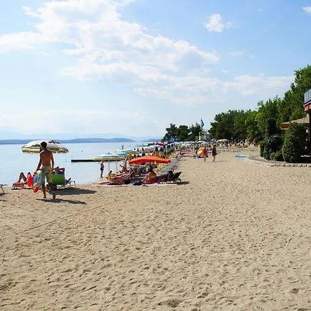 In With Terrace, Air Conditioning, Wi-fi Crikvenica