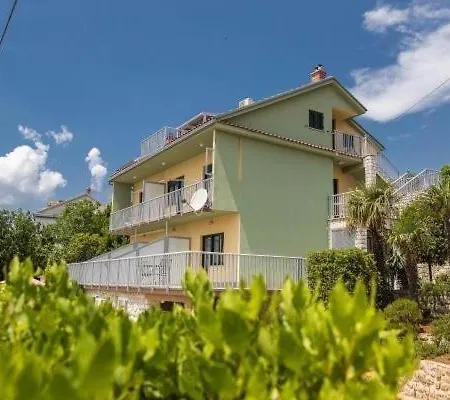 In With Terrace, Air Conditioning, Wi-fi Apartment Crikvenica