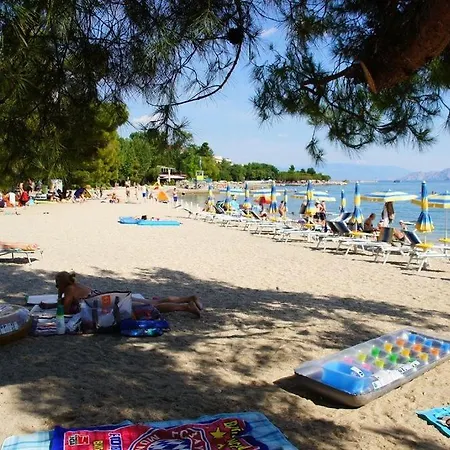 Apartman In With Terrace, Air Conditioning, Wi-fi *